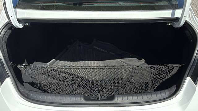 Used 2025 Hyundai Elantra SEL FWD image 7