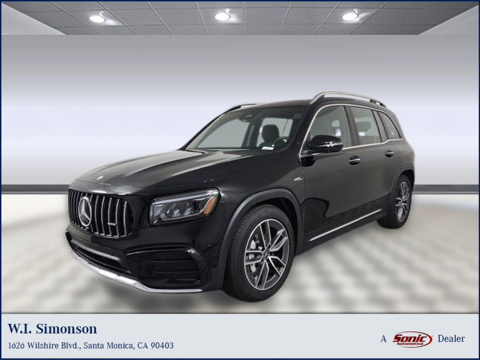 New 2025 Mercedes-Benz GLB 35 AMG 4MATIC image 1