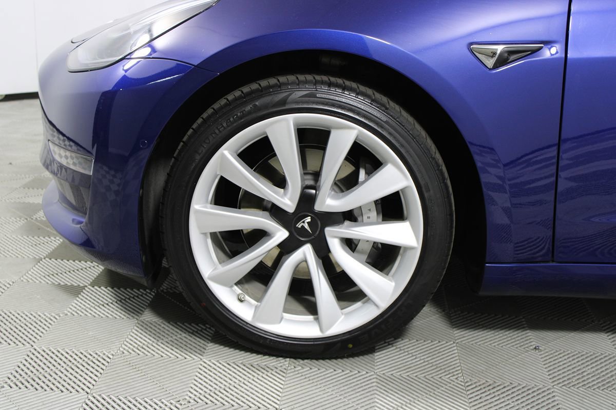 Used 2020 Tesla Model 3 Long Range AWD/4WD image 28