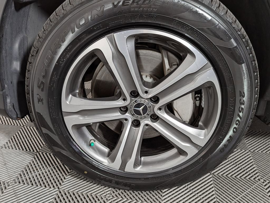 Used 2019 Mercedes-Benz GLC 300 4MATIC image 44