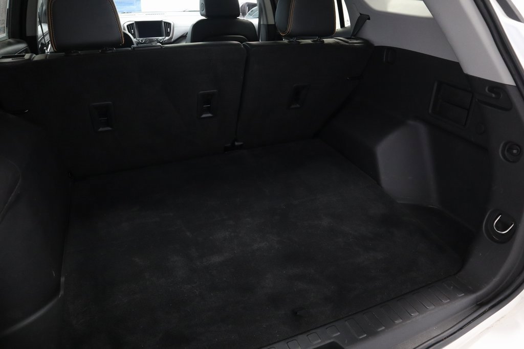 Used 2022 GMC Terrain AT4 w/ Infotainment Package II image 15