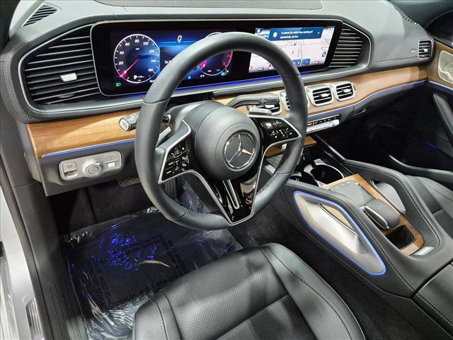 Used 2025 Mercedes-Benz GLE 450 4MATIC Coupe w/ Winter Package image 10