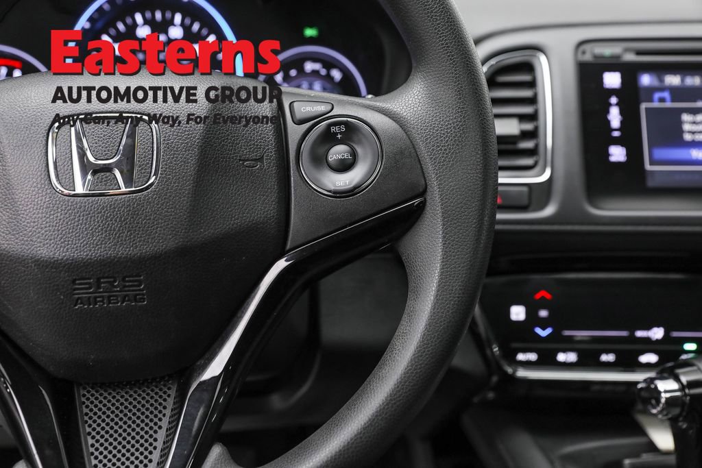Used 2017 Honda HR-V EX image 16