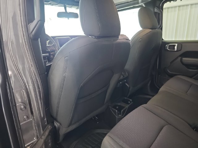 Used 2022 Jeep Gladiator Sport AWD/4WD image 32