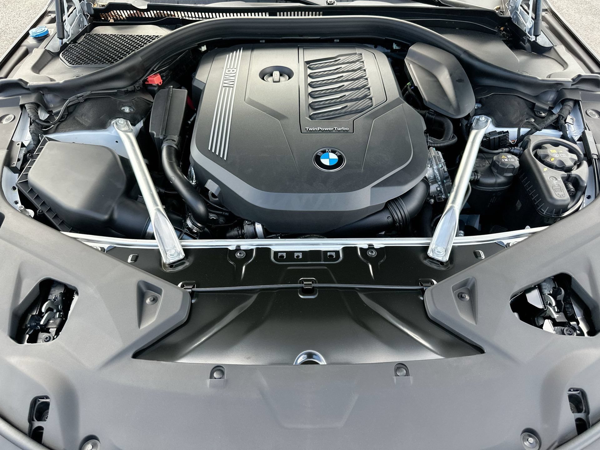 Used 2026 BMW 840i w/ M Sport Professional Package RWD image 25