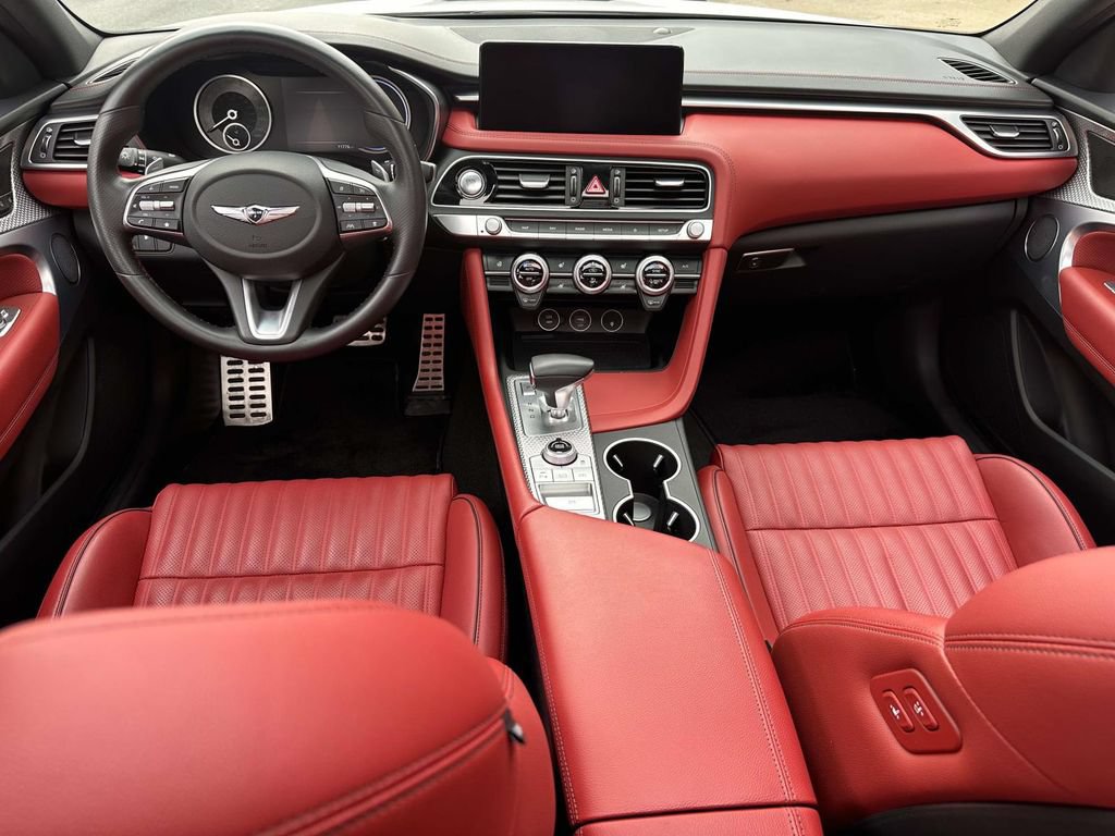 Used 2023 Genesis G70 2.0T w/ Sport Prestige Package AWD/4WD image 18