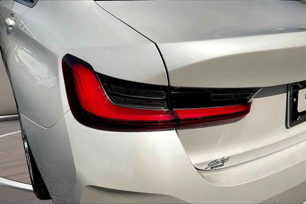 Used 2025 BMW 330i Sedan RWD image 26