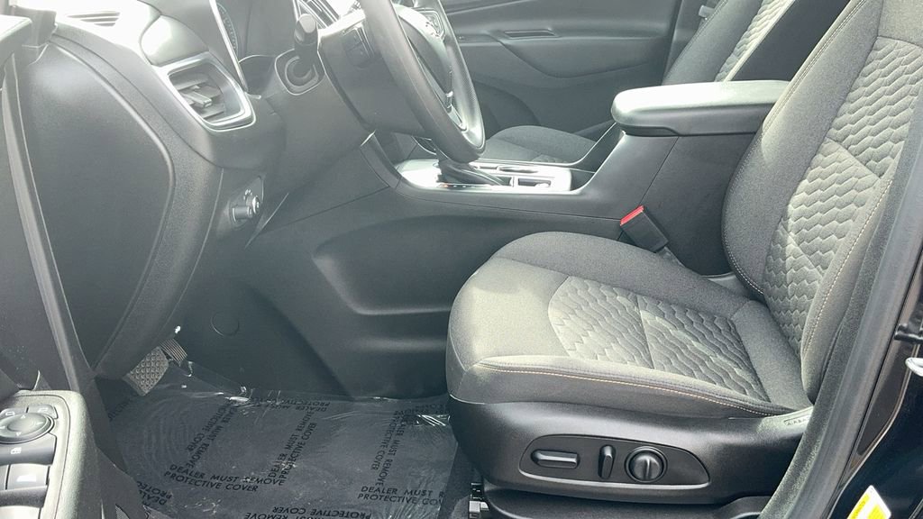 Used 2021 Chevrolet Equinox LT image 12