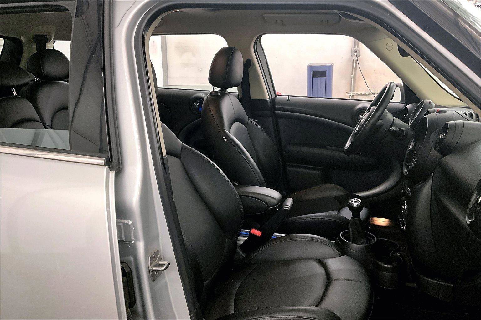 Used 2015 MINI Cooper Countryman S image 8