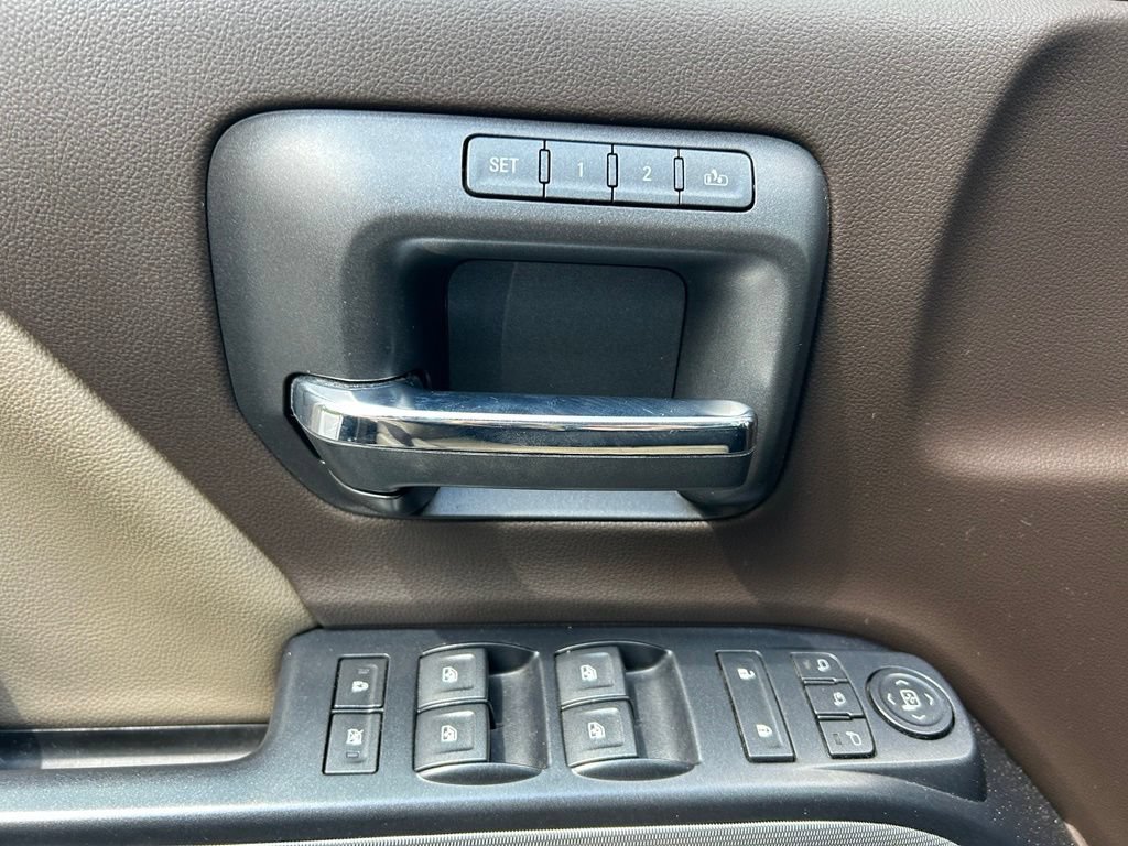 Used 2018 Chevrolet Silverado 2500 LTZ w/ Duramax Plus Package AWD/4WD image 61