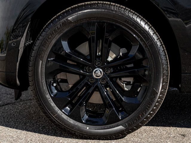 New 2026 Jaguar F-PACE R-Dynamic S AWD/4WD image 11