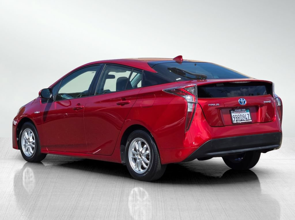 Used 2017 Toyota Prius Two w/ Carpet Mat Package FWD image 7