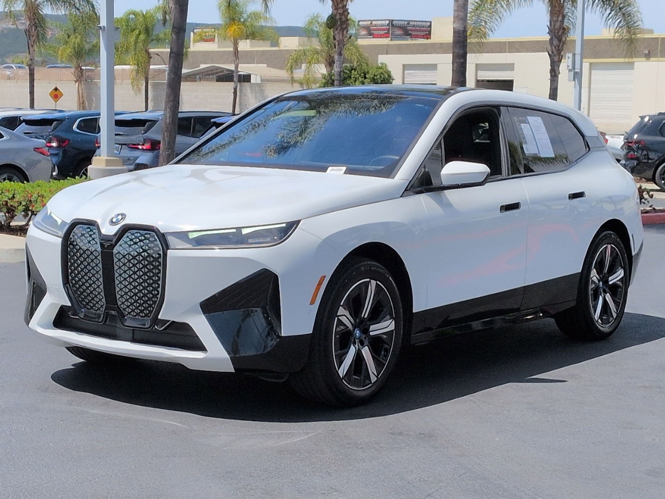 Certified 2024 BMW iX xDrive50 w/ Sport Package AWD/4WD image 5