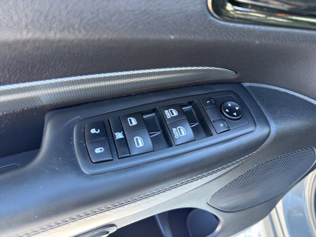 Used 2020 Dodge Durango R/T w/ Technology Group image 13