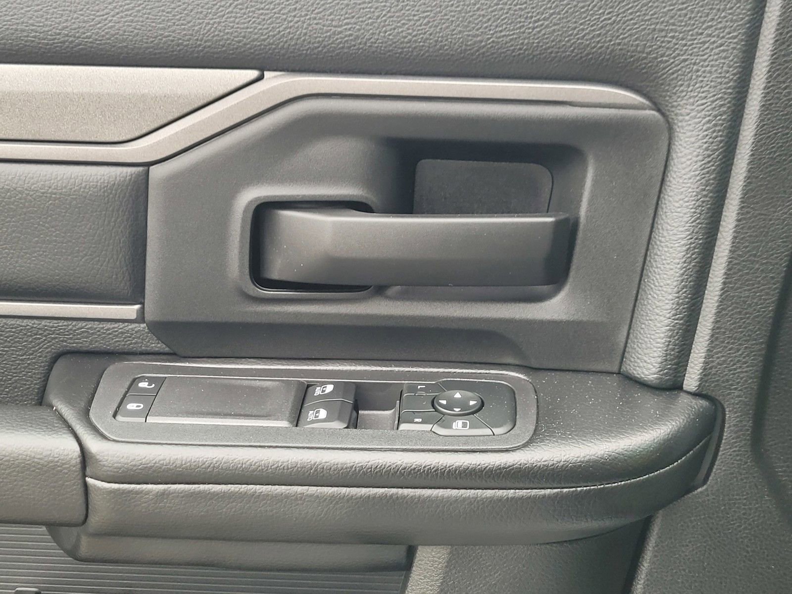 New 2026 RAM 5500 Tradesman w/ Chrome Appearance Group image 24