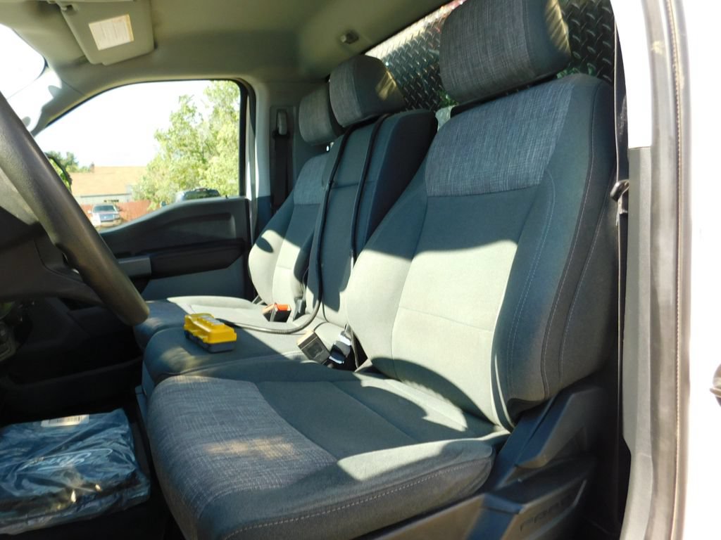 Used 2023 Ford F550 4x4 Regular Cab Super Duty image 40