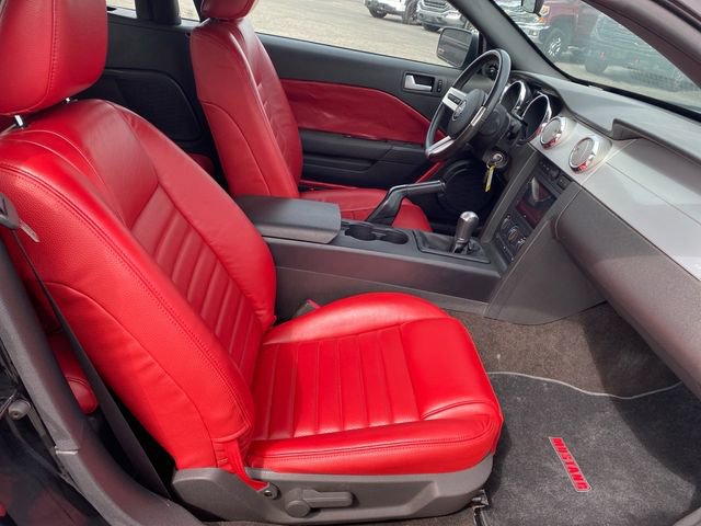Used 2005 Ford Mustang GT image 21