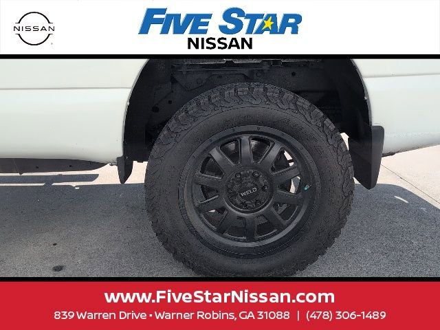 Used 2019 Nissan Titan SV w/ SV Convenience Package AWD/4WD image 12
