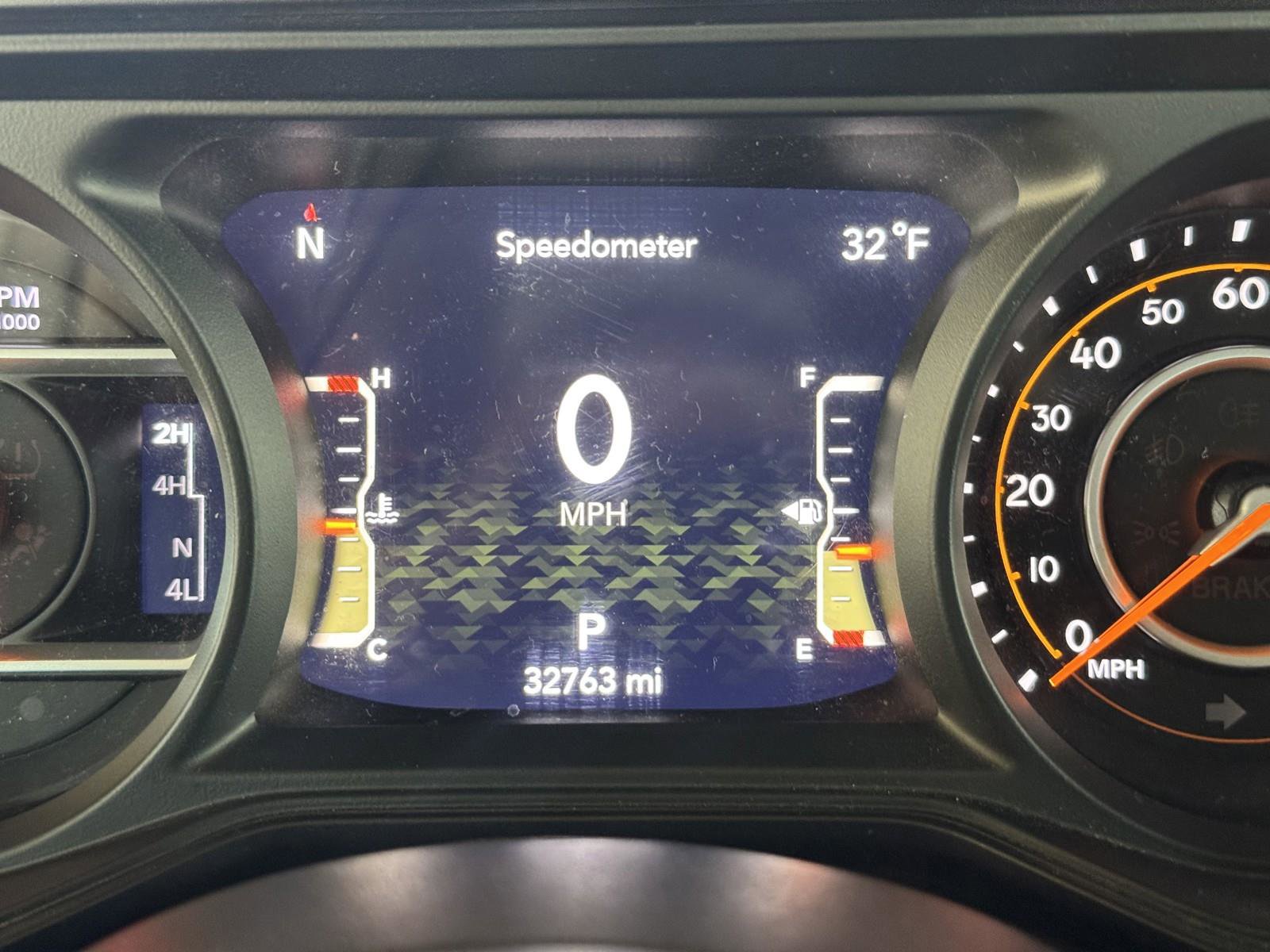 Used 2024 Jeep Wrangler Rubicon w/ XTREMEE 35" Tire Package image 10