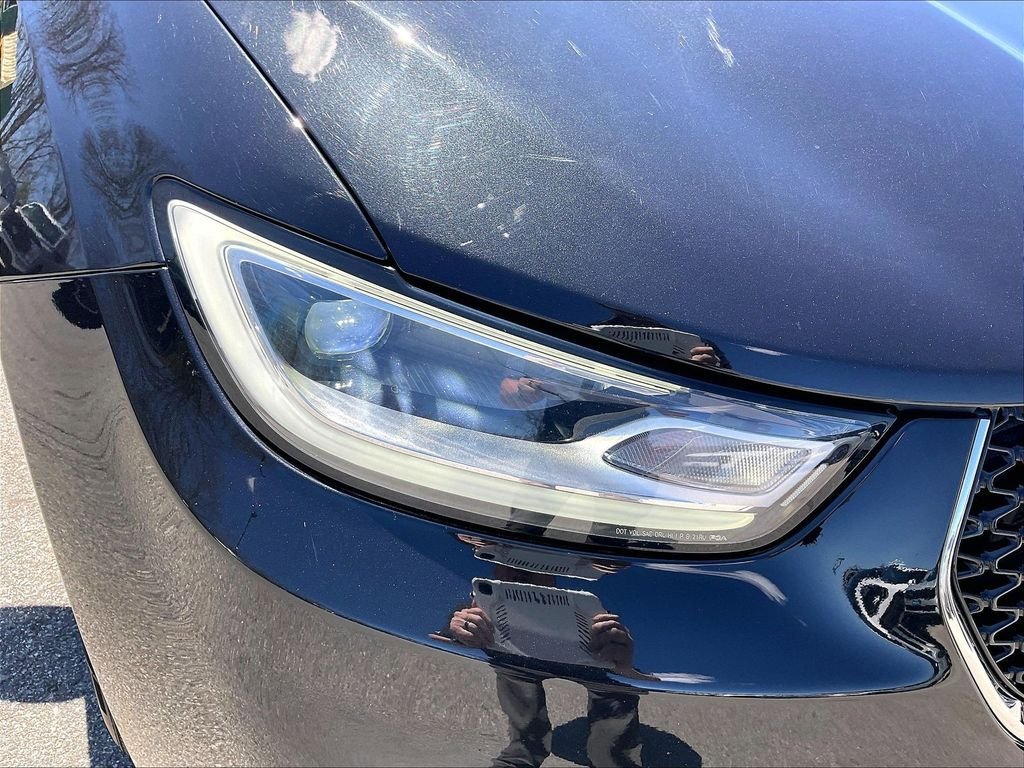 Used 2021 Chrysler Pacifica Limited AWD/4WD image 30