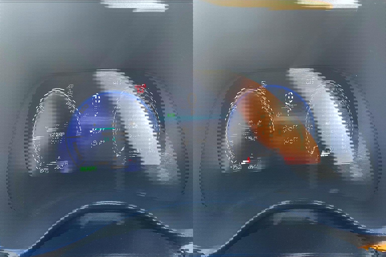 Used 2024 Toyota Highlander Platinum image 25