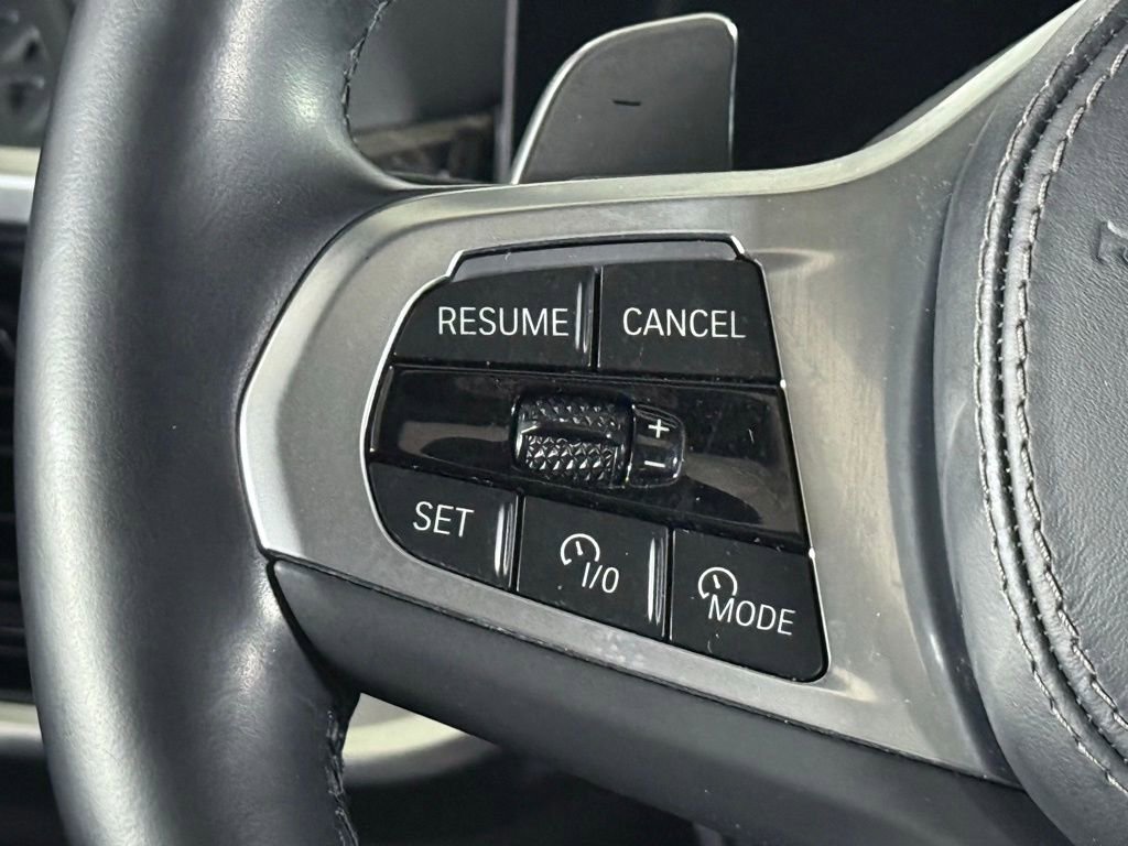 Used 2023 BMW X7 xDrive40i w/ M Sport Package image 46