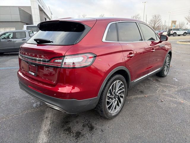 Used 2019 Lincoln Nautilus Reserve image 3