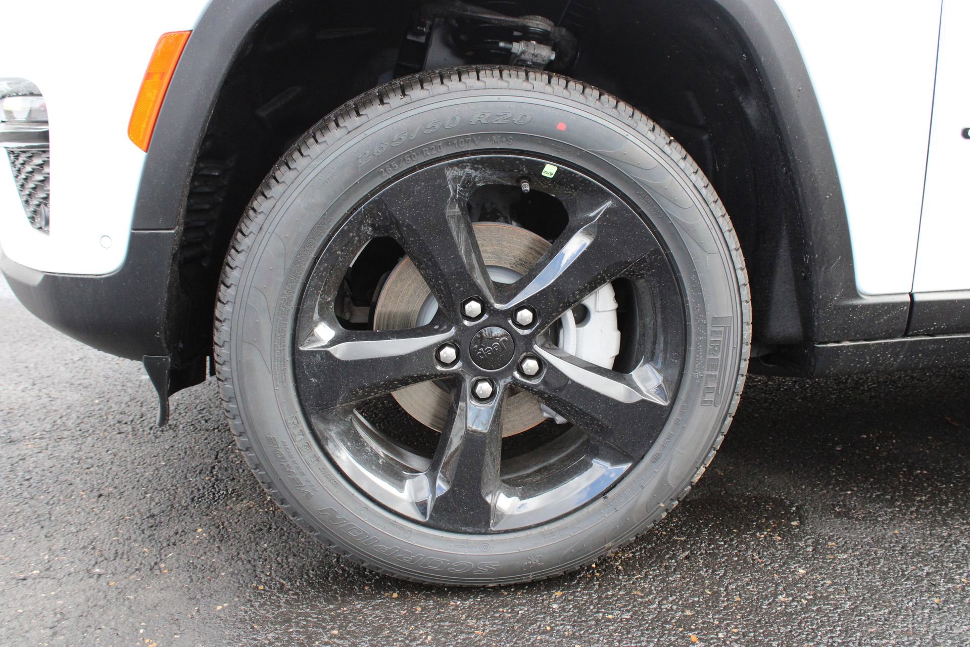 New 2025 Jeep Grand Cherokee Limited w/ Luxury Tech Group II image 11