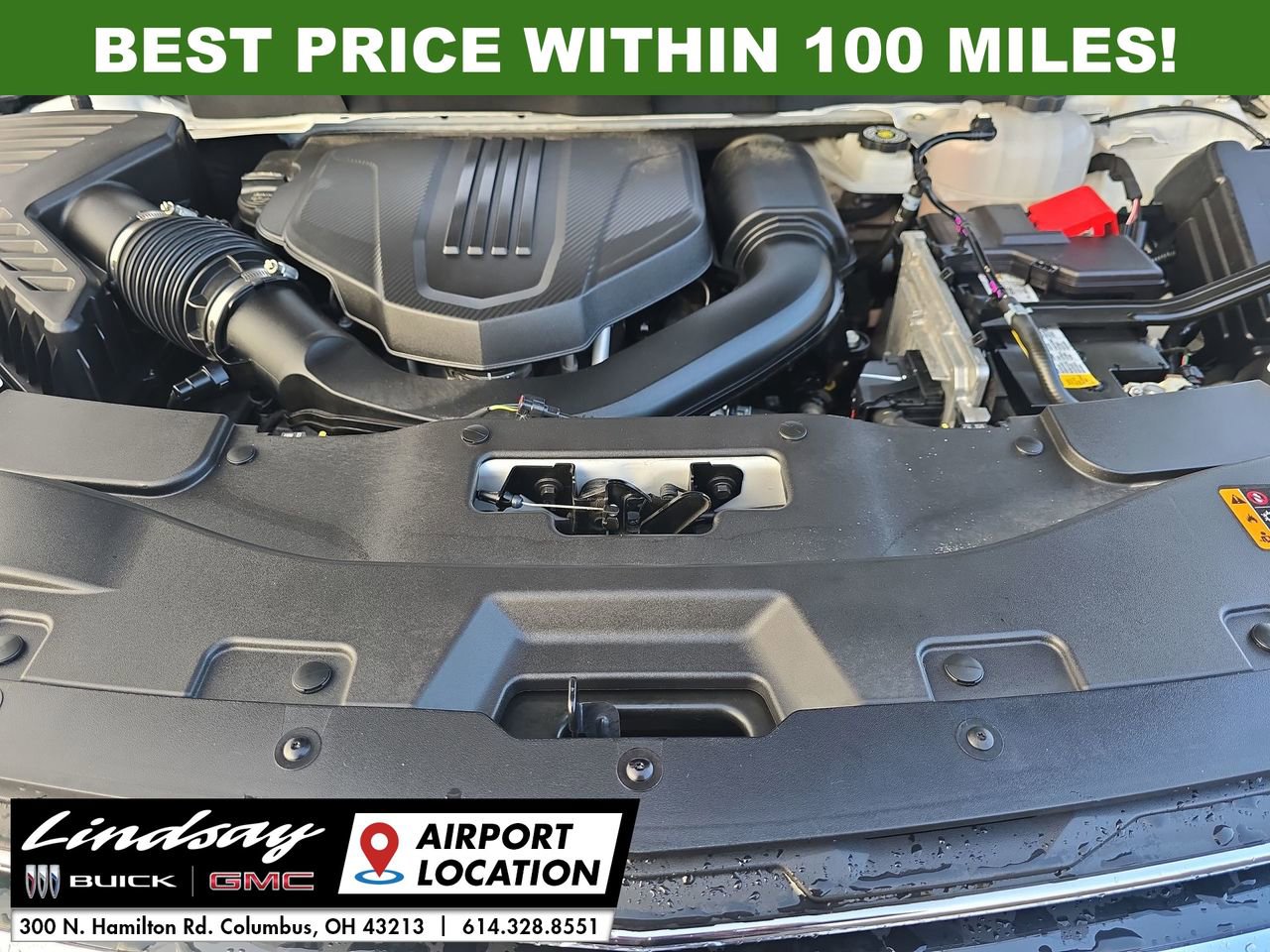 Used 2025 Chevrolet Traverse LT image 29