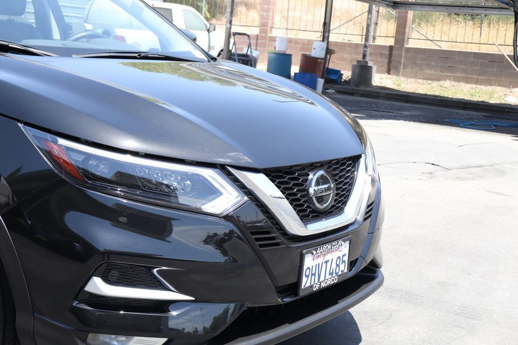 Used 2022 Nissan Rogue Sport SL w/ Premium Package AWD/4WD image 9