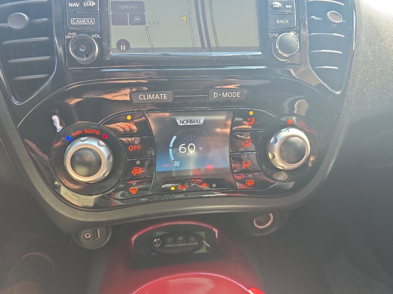 Used 2017 Nissan Juke SV w/ Technology Package image 26