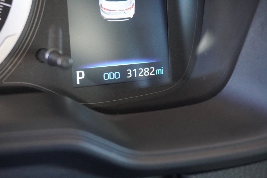 Certified 2022 Toyota Corolla SE w/ Carpet Mat Package (TMS) image 9