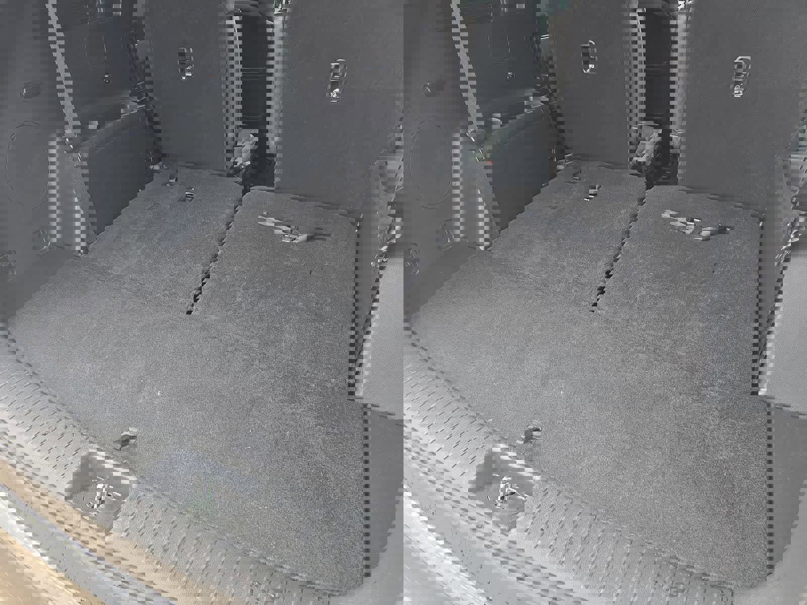 Certified 2023 Kia Sorento EX w/ Panoramic Sunroof Package image 33