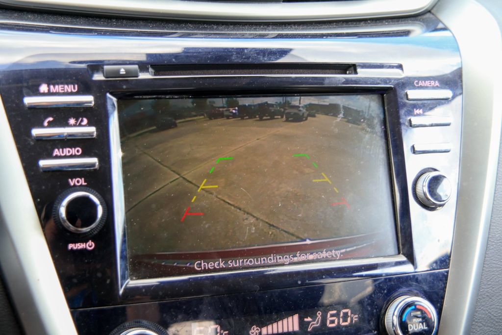 Used 2024 Nissan Murano SV FWD image 4