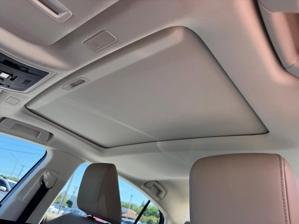 Used 2021 Lexus ES 300h w/ Premium Package FWD image 17