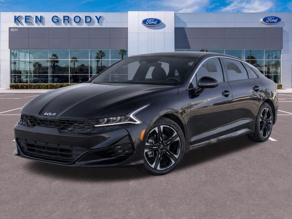 Used 2022 Kia K5 GT-Line w/ GT-Line Awd Premium Package image 3
