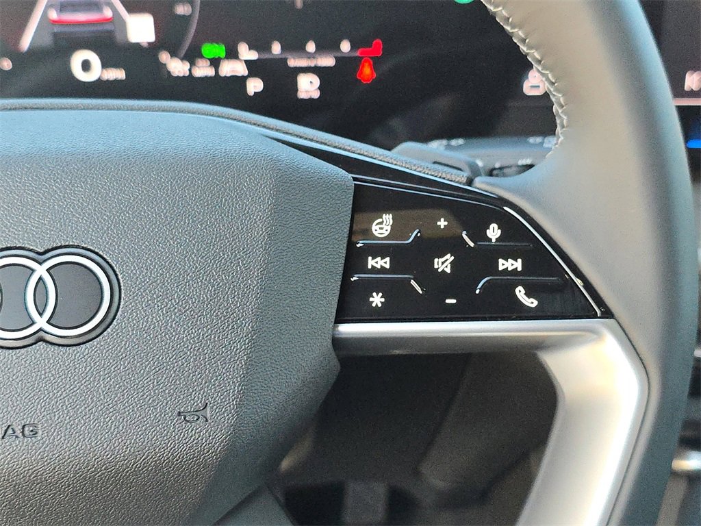 New 2025 Audi Q5 Premium Plus image 21