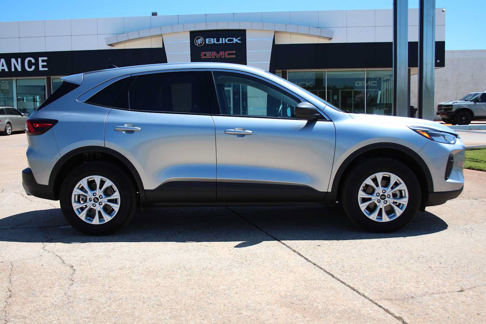 Used 2024 Ford Escape Active AWD/4WD image 13