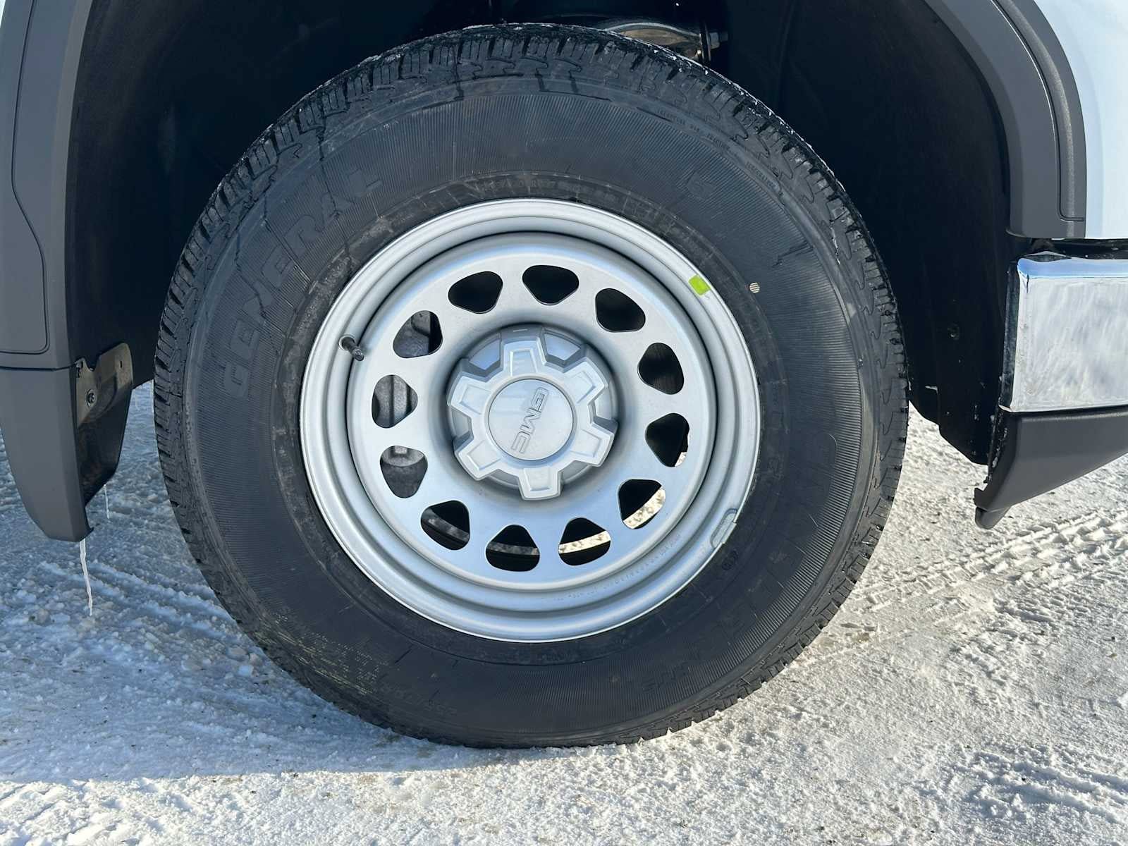 New 2026 GMC Sierra 1500 Pro w/ Convenience Package image 9