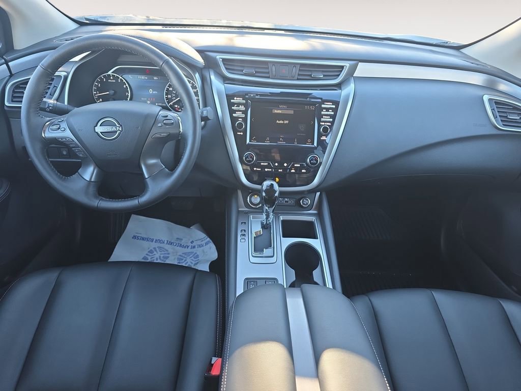 Used 2024 Nissan Murano SV image 10