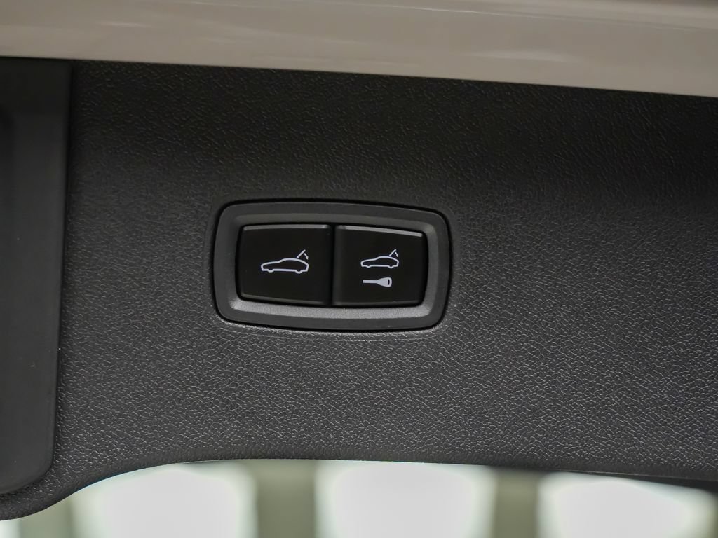 New 2026 Porsche Cayenne AWD/4WD image 14
