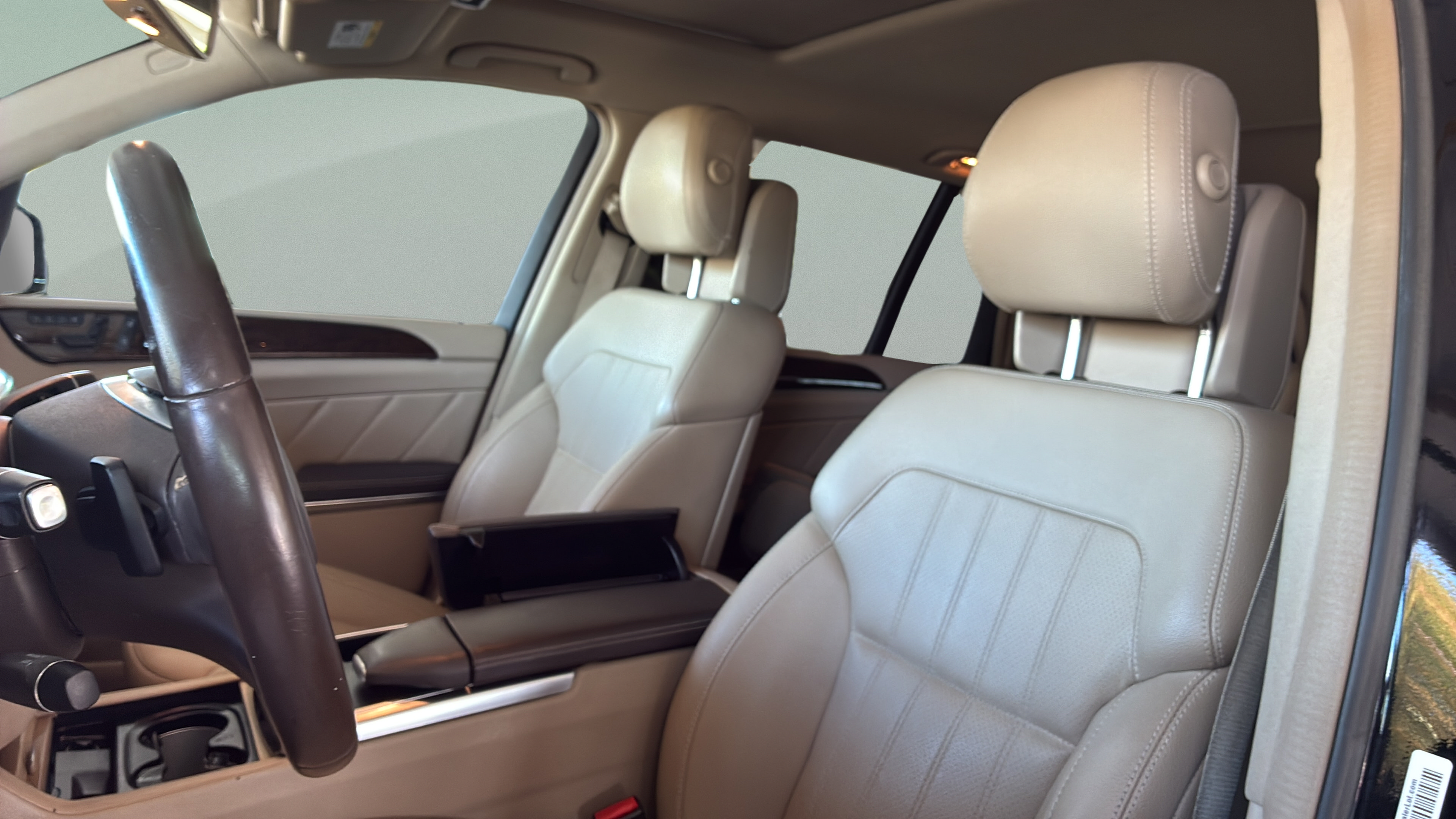 Used 2014 Mercedes-Benz GL 450 4MATIC image 15