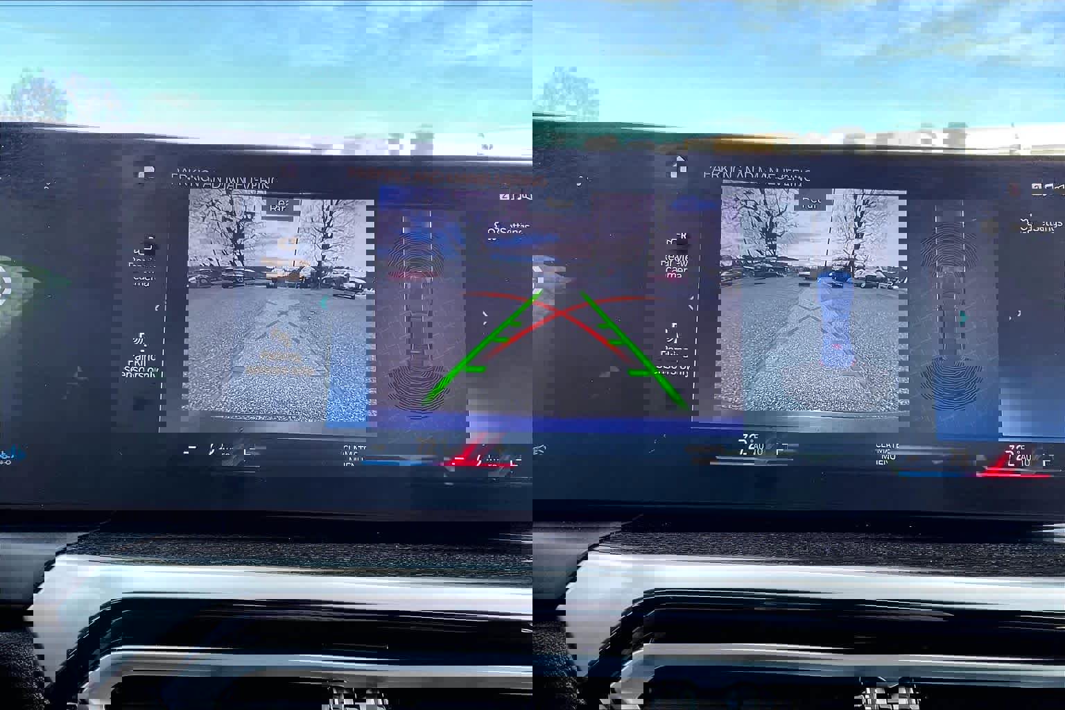 Certified 2023 BMW 330i xDrive 330i xDrive w/ Premium Package image 30