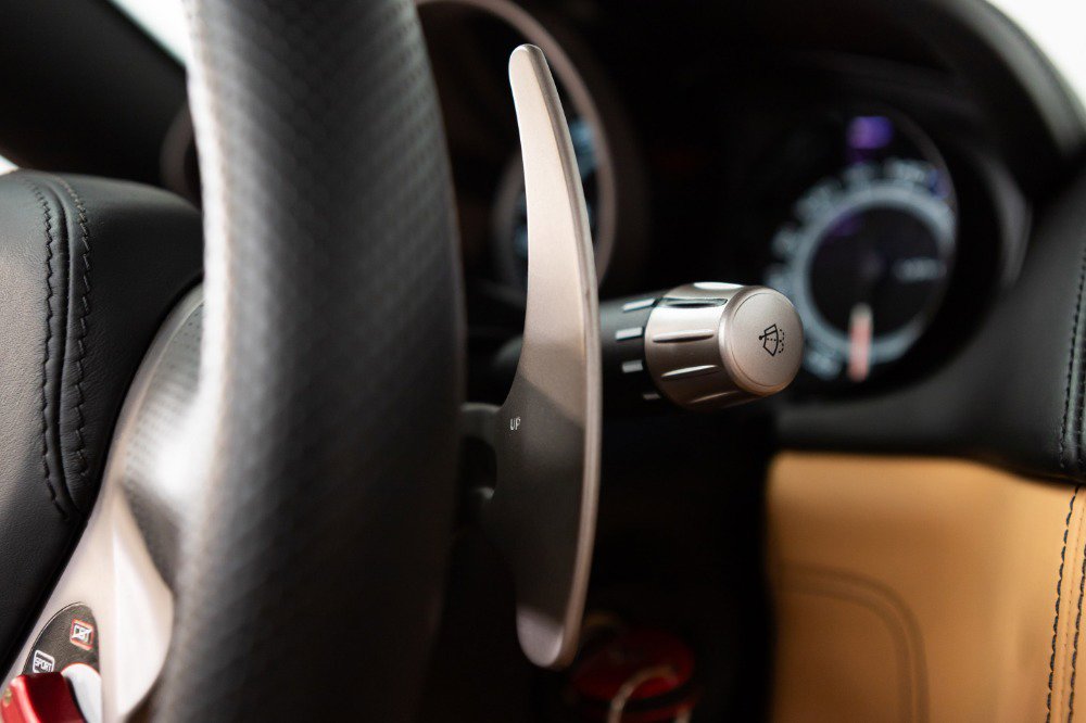 Used 2011 Ferrari California image 82