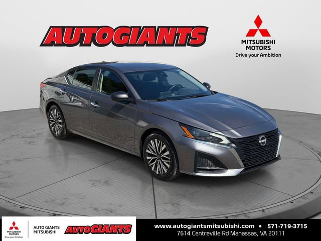 Used 2024 Nissan Altima 2.5 SV