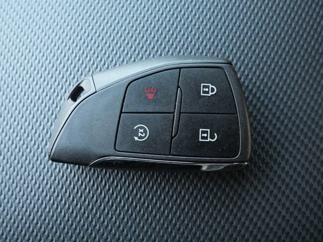 Used 2025 Chevrolet Equinox LT image 31