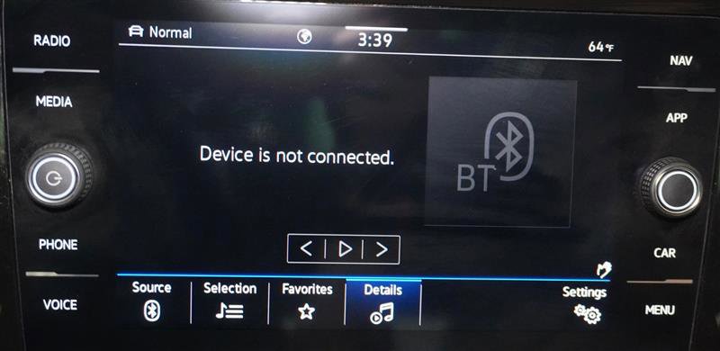 Used 2021 Volkswagen Atlas Cross Sport SEL Premium image 19