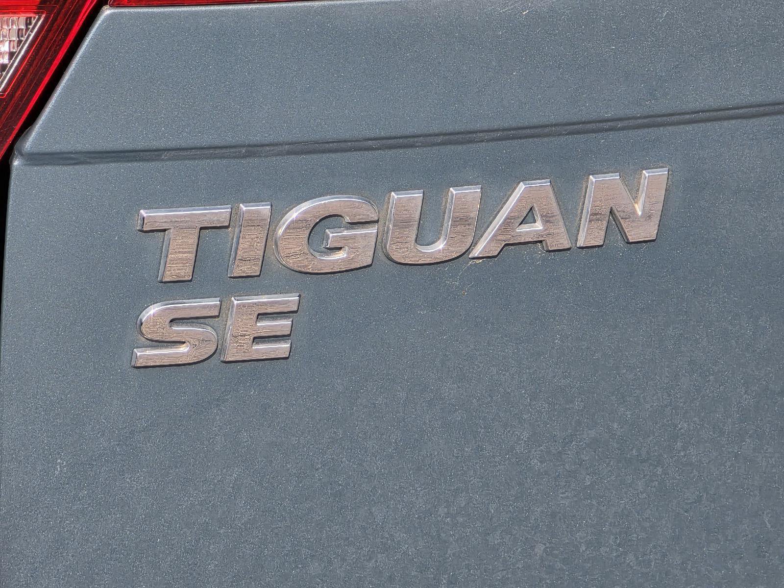 Used 2021 Volkswagen Tiguan SEL AWD/4WD image 41