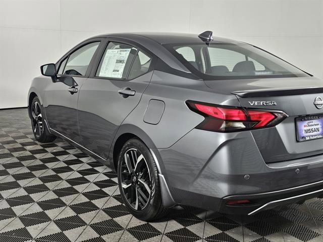 New 2025 Nissan Versa SR image 6