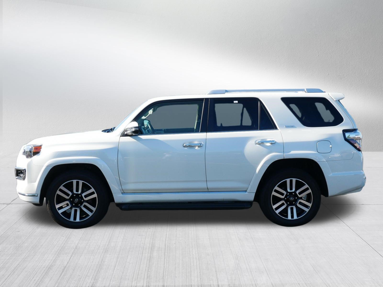 Certified 2023 Toyota 4Runner Limited AWD/4WD image 4